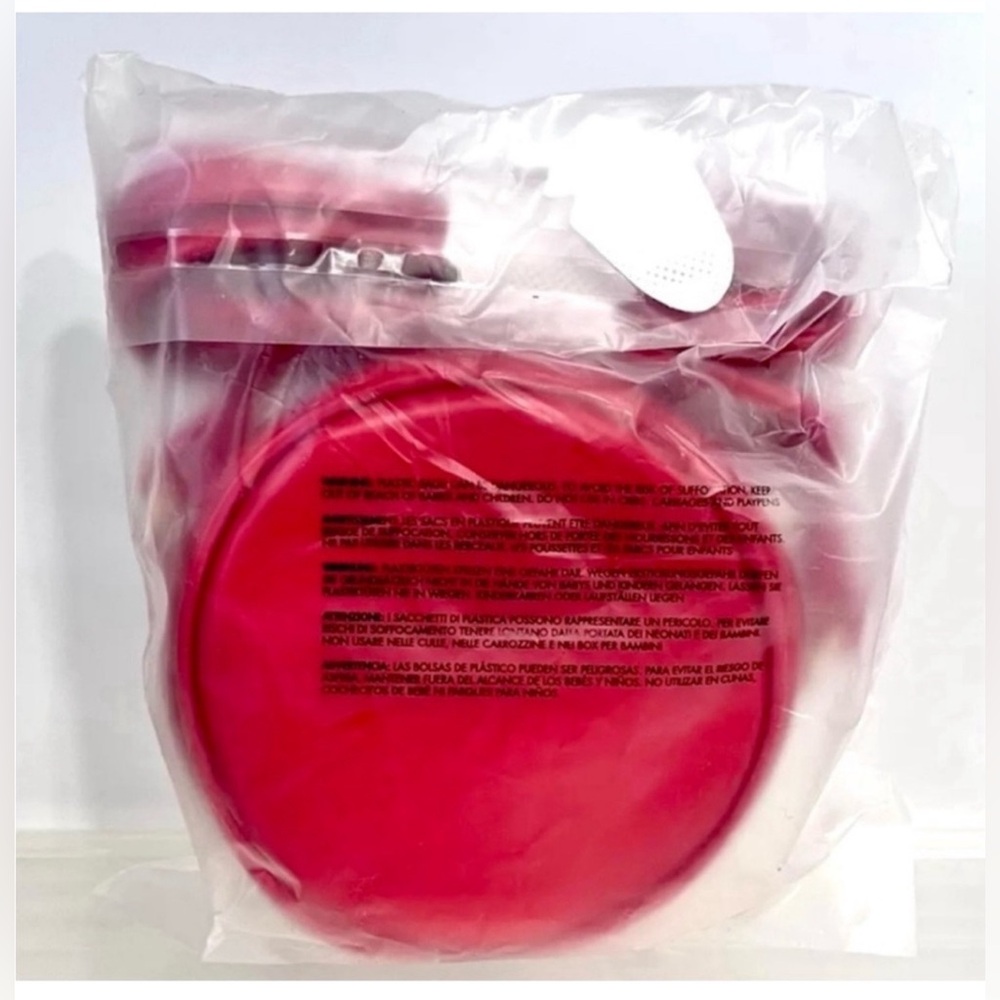 MARC JACOBS Mini 4" Red Patent Leather Crossbody Round Circle Canteen Bag NWT - Picture 10 of 12
